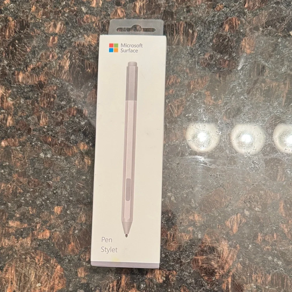 Microsoft Surface Pen in Elegant Silver